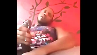Negro delicioso gozando pra caralho, sonho de todos!